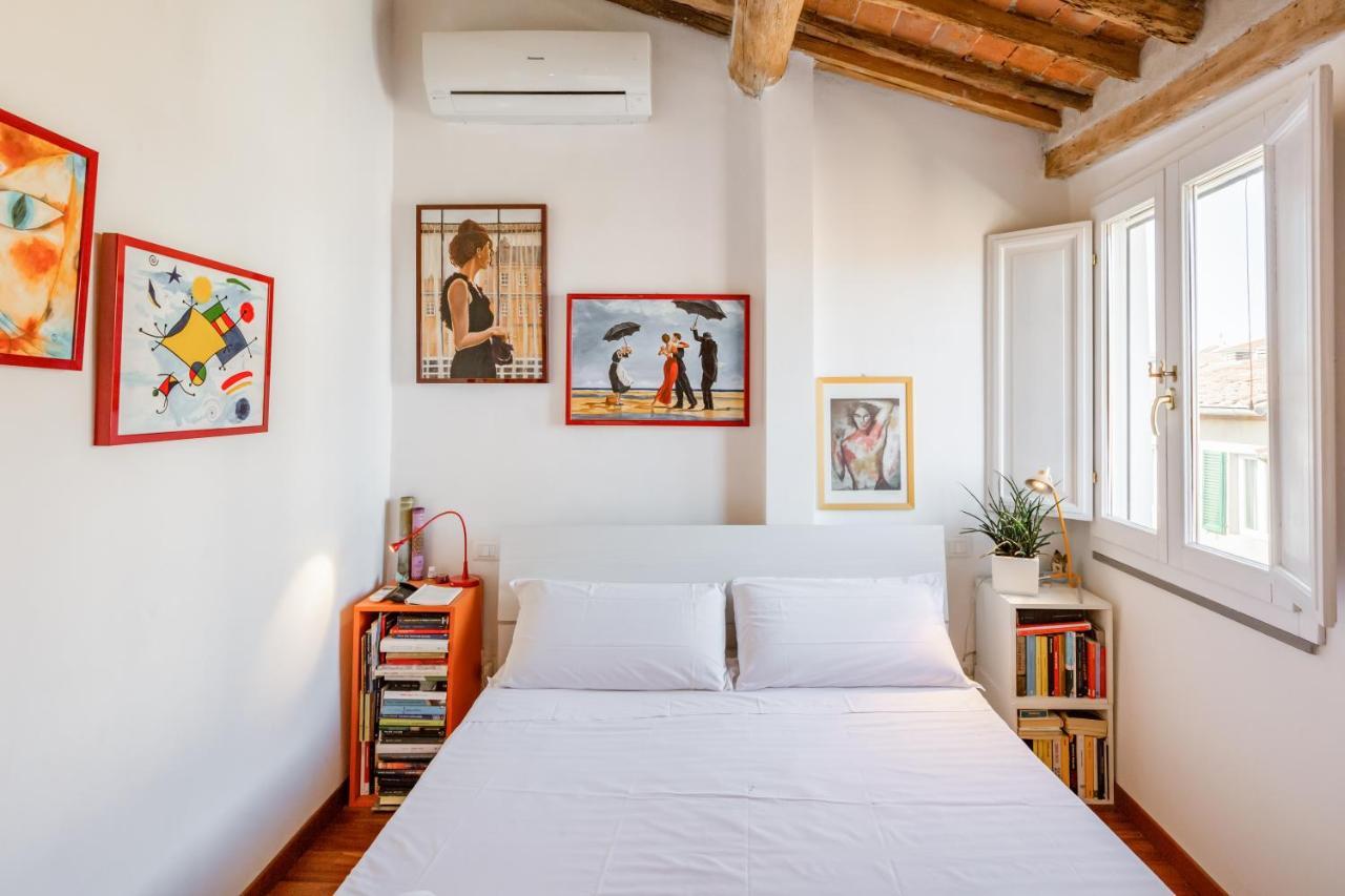 Piazza Dei Cavalieri Orange Attic Apartment Пиза Экстерьер фото